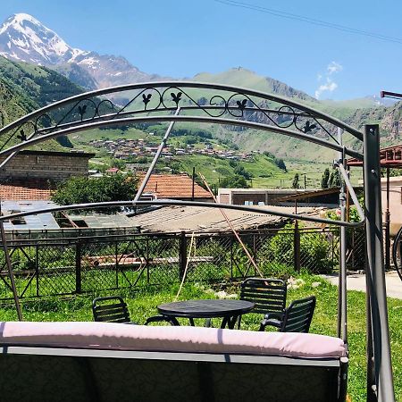 Guest House Chavchavadze N23 Kazbegi Ngoại thất bức ảnh