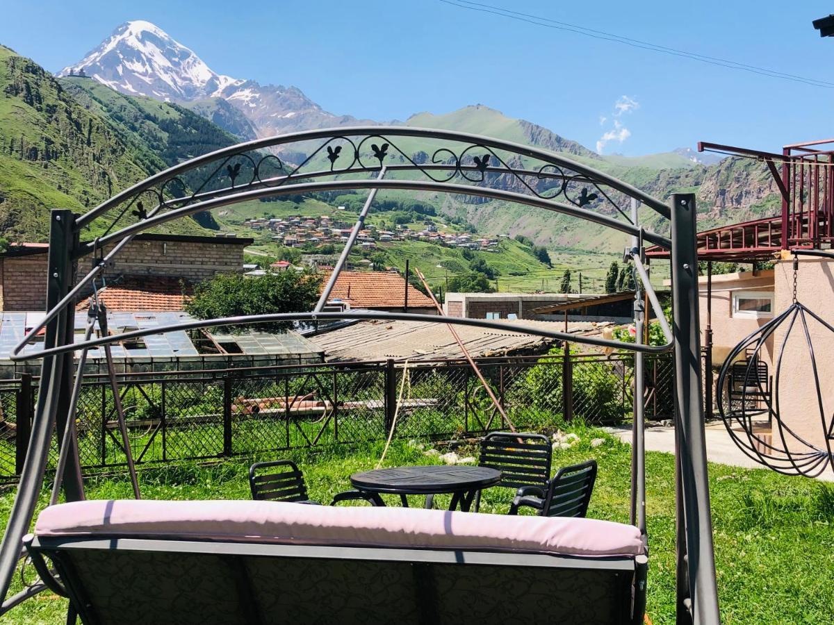 Guest House Chavchavadze N23 Kazbegi Ngoại thất bức ảnh