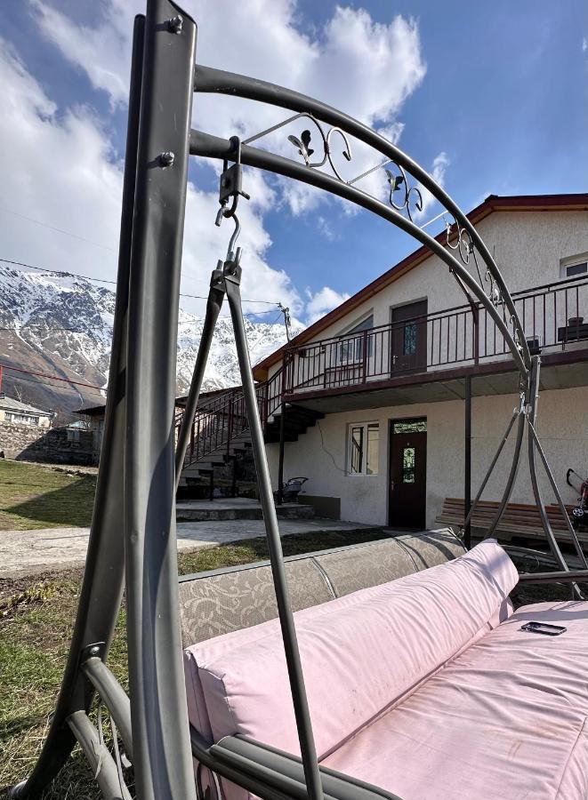 Guest House Chavchavadze N23 Kazbegi Ngoại thất bức ảnh