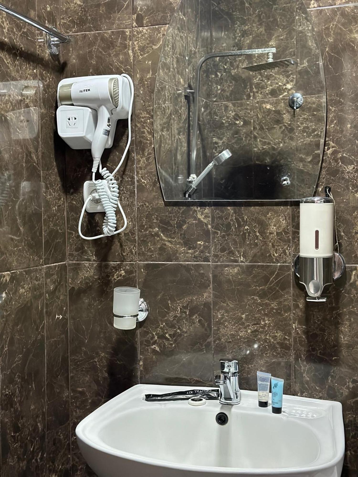 Guest House Chavchavadze N23 Kazbegi Ngoại thất bức ảnh